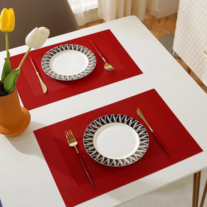 Vinyl Placemats Heat-Resistant Table Mats Washable Easy Clean Plastic Placemats for Dining Table Set of 4 (Red)