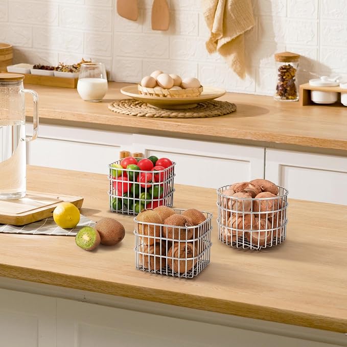 304SS Fruit Basket 2.5L Kitchen Storage Colander Produce Holder | 304 stainless steel, rust-resistant, breathable mesh, quick drainage, versatile countertop organizer, compact modern, durable