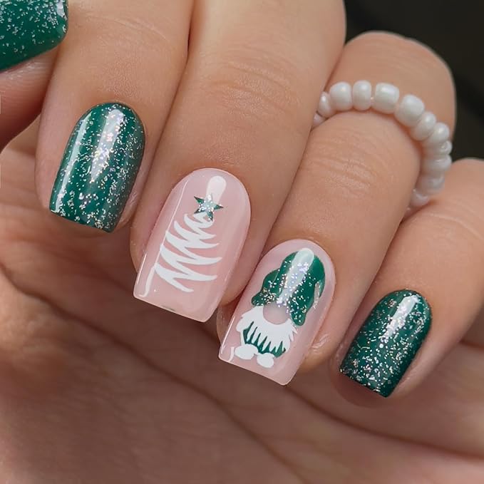 CurvLife Square Square Press On Nails, Green Christmas Green,Soft Gel | 32PCS, 16 Sizes, Salon-Quality Natural Fake Nails, Curved Fit, 7-14 Day Glue-On Wear, Reusable Stick-On Nails, Press-On Kit