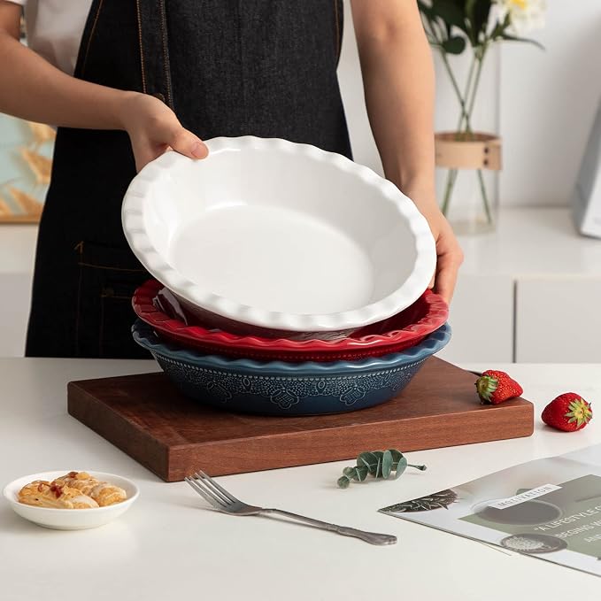 Pie Pan, 9 Inch Ceramic Pie Dish, Deep Dish Pie Pan with Lace Emboss, Ruffled Pie Plate for Baking, Thanksgiving Christmas Gifts, Set of 2, White