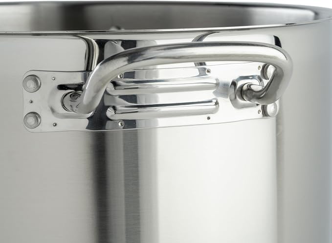 Winware Stainless Steel 16 Quart Stock Pot with Cover, Silver | Dishwasher safe, Heavy-duty, Tri-ply construction, Riveted handles, Wide base, Great for Stocks, Soups and Batch Cooking