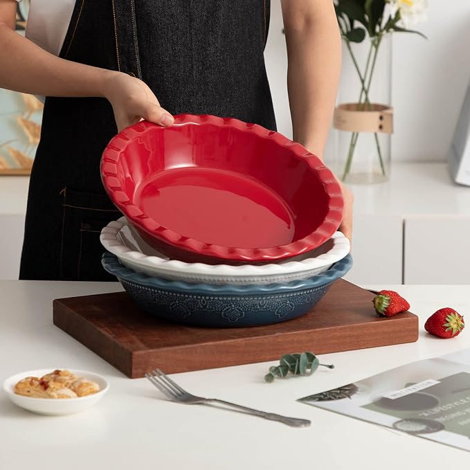 Pie Pan, 9 Inch Ceramic Pie Dish, Deep Dish Pie Pan with Lace Emboss, Ruffled Pie Plate for Baking, Thanksgiving Christmas Gifts, Set of 2, Red