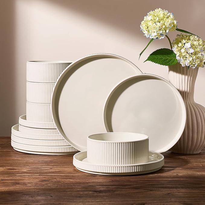 Famiware Ceramic Plates and Bowls Set, Dinnerware Sets, Ribbed Dishes for 4 | 12-Piece Stoneware Dishware, Lipped Edges, Chip & Scratch Resistant, Microwave & Dishwasher Safe, Everyday Use, Oat White