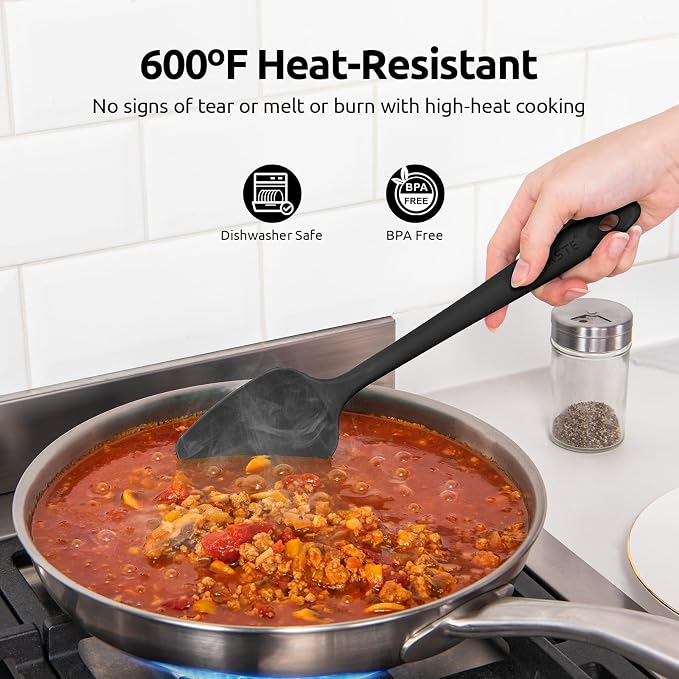 U-Taste Silicone Spatula Set with 600 Degrees Fahrenheit Heat Resistant (Black) | Food Grade Hot-Proof Seamless Rubber Scraper, Kitchen Flexible Silicon Cooking Utensil Set, Diswasher Safe Baking Supplies