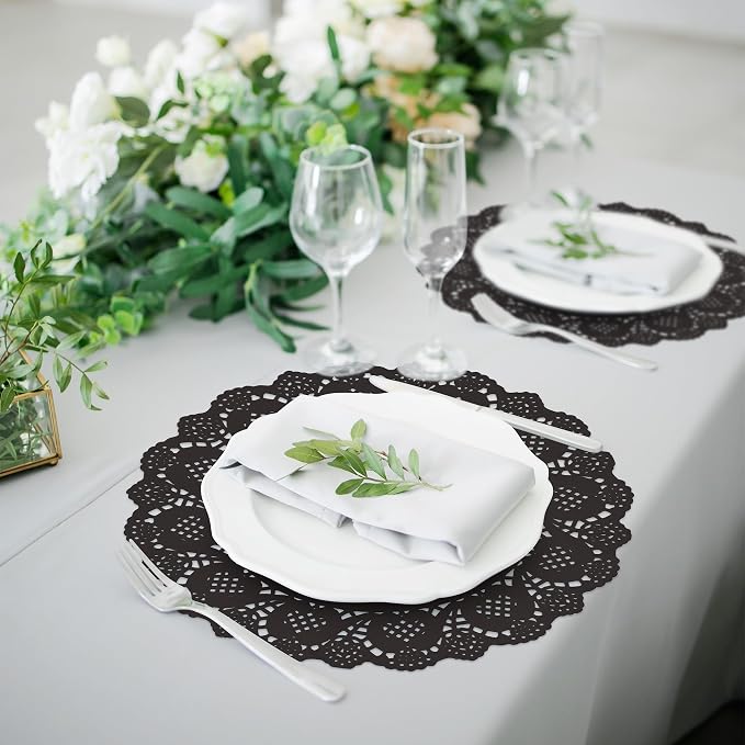 MCEAST 300 Pack Round Black Paper Doilies 13.5 Inches Lace Paper Place Mats Rustic Scallop Doily Disposable Table Pads for Food Cakes Crafts Party Weddings Tableware Decor