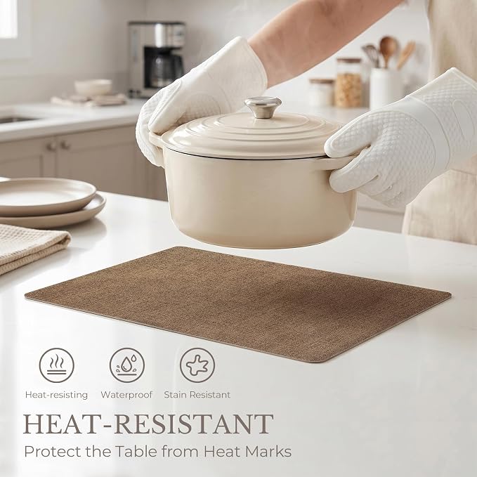 Romanstile Vinyl Placemats Set of 6-12 X 17 Inch - Faux Leather 100% Waterproof Wipeable Anti Slip Place Mats, Heat Resistant Reversible PU Table Mats for Kitchen Dining Party Outdoor, Brown