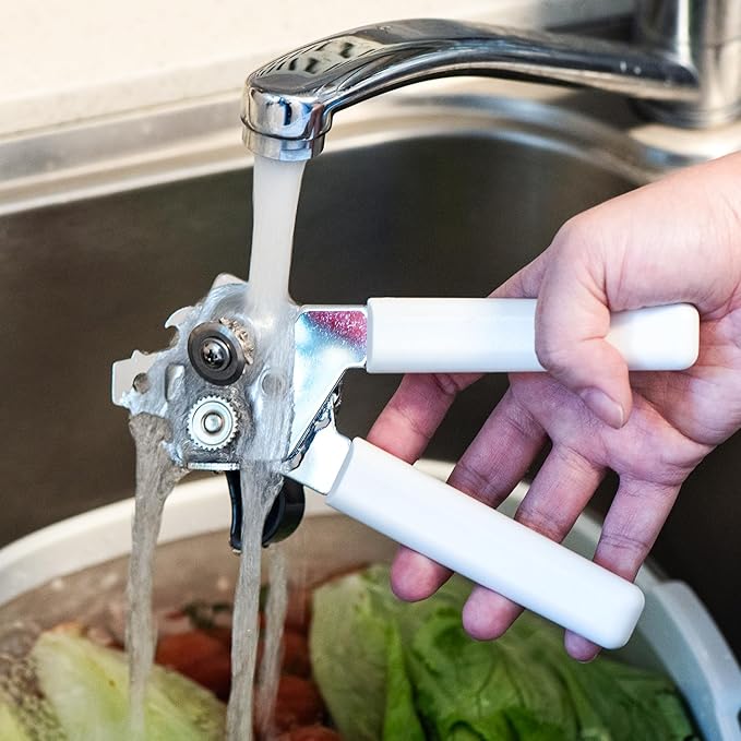 Can Opener Manual, Can Openers Hand Held with Comfort Anti-Slip Handles, Heavy Duty Stainless Steel Can Opener Smooth Edge and Bottle Openers, Easy Turn Can Openers for Seniors, Kitchen, White
