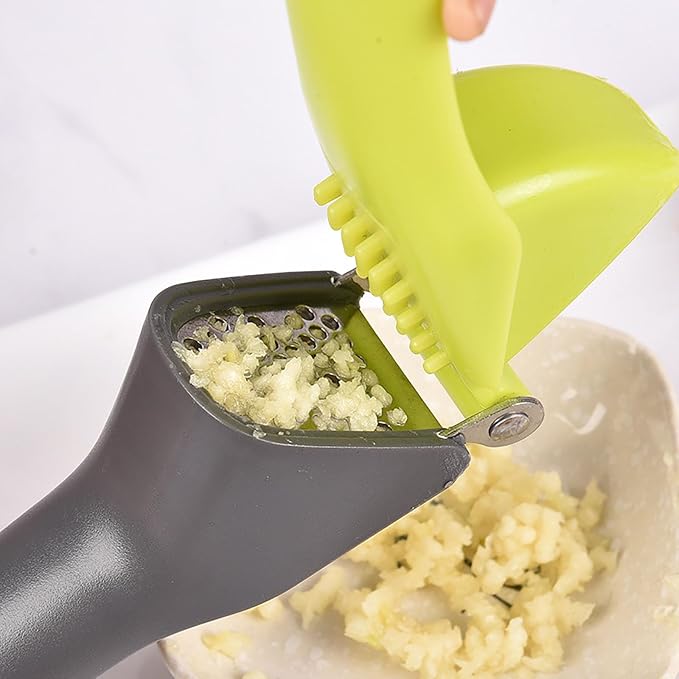 Garlic Press Machine, 7 Inch Plastic and Stainless Steel Random Color Garlic Grinding Tool for Kitchen and Outdoors (1)