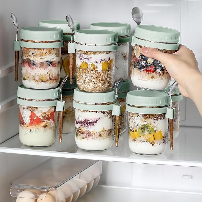LANDNEOO 4 Pack Overnight Oats Containers with Lids and Spoons, 16 oz Glass Mason Jars with Airtight Lids, Overnight Oats Jars for Milk, Cereal, Fruit-Green