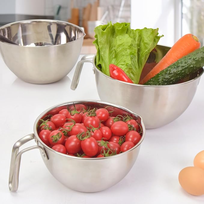 3PCS Stainless Steel Mixing Bowls ,Nesting Bowls With Silicone Spatula | 304 food-grade steel, rust-resistant. 3 sizes:1.1/1.8/2.3qt for mixing, salads, melting. Dishwasher & freezer safe