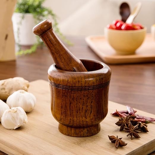 Wooden Mortar and Pestle Set, Traditional Spice Grinder Manual Garlic Masher Pepper Press Ginger Crusher Herb Spices Grinder Set Kitchen Gadgets