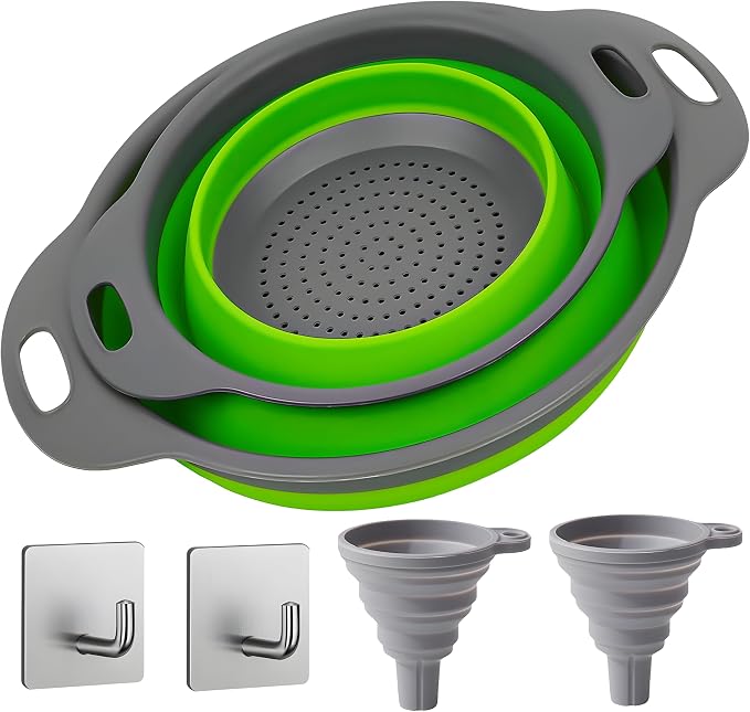 UVB Collapsible Colander Set, Foldable Kitchen Strainer for Pasta, Vegetables & Fruit, Complete Kitchen Set with 2 Stainless Steel Hooks & 2 Silicone Funnels – Green