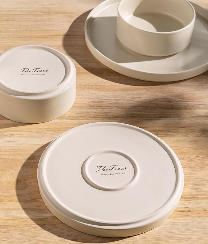 Ceramic Dinnerware Set for 6, 18-Piece Plates and Bowls Set | Lightweight Porcelain Dish Set, Scratch Resistant, Oven & Microwave & Dishwasher Safe, Matte White