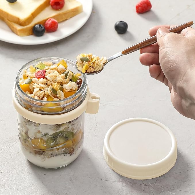 LANDNEOO 4 Pack Overnight Oats Containers with Lids and Spoons, 16 oz Glass Mason Jars with Airtight Lids, Overnight Oats Jars for Milk, Cereal, Fruit-Beige