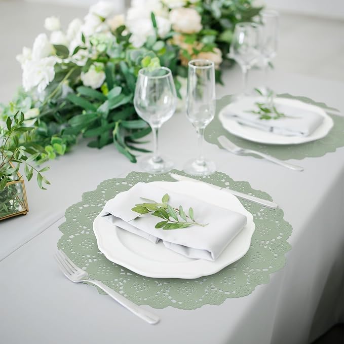MCEAST 100 Pack Round Sage Green Paper Doilies 13.5 Inches Lace Paper Place Mats Rustic Scallop Doily Disposable Table Pads for Food Cakes Crafts Party Weddings Tableware Decor