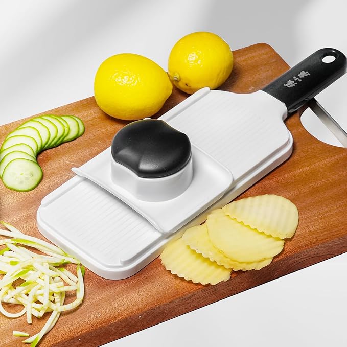 3-in-1 Handheld Mandoline Slicer - Stainless Steel Vegetable Cutter Shredder Cheese Grater with Comfort Grip, Ideal for Speedy Fruits & Vegetables Slicing