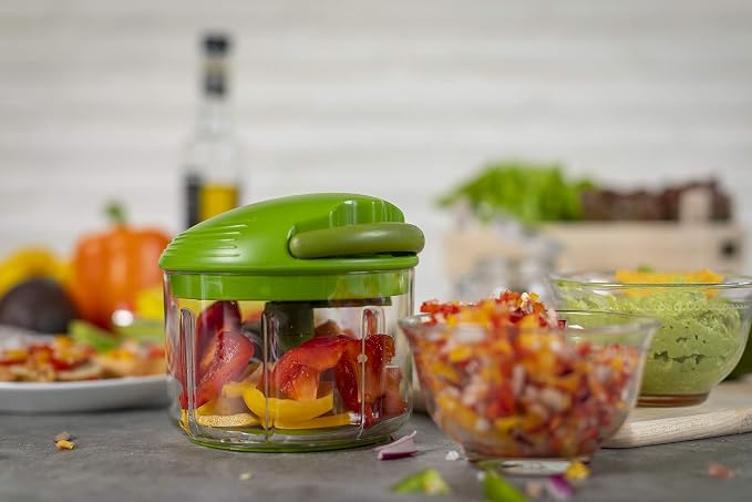 Kuhn Rikon Pull Chop, Vegetable Chopper with Stainless Steel Blades, Food Chopper with Non-Slip Base, Easy to Use Fruit Cutter and Onion Chopper, Essential Kitchen Accessories 650ml