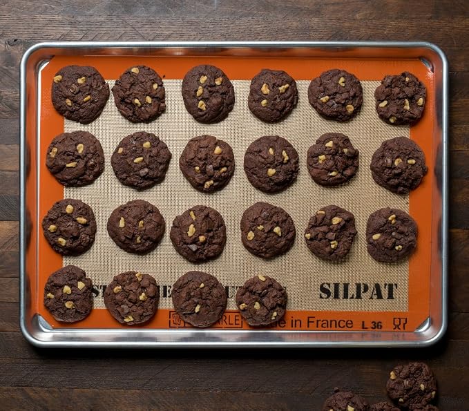 Sasa Demarle Silpat Premium Non-Stick Silicone Baking Mat, Big Sheet Pan Size (2/3) for a 15''x 21'' Sheet Pan - 13.58''x 19.5'' - ONE MAT ONLY - by Pastry Chef's Boutique