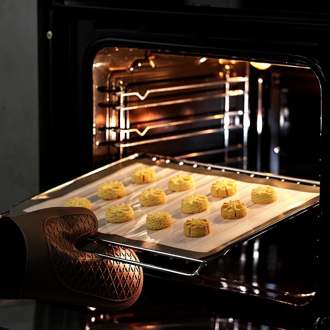 2-Pack Silicone Baking Mat, 16.5"x11.6" Reusable Silicone Baking Sheets for Oven, BPA Free Nonstick Bakeware Mats for Cookies, Macarons, Bread and Pastry
