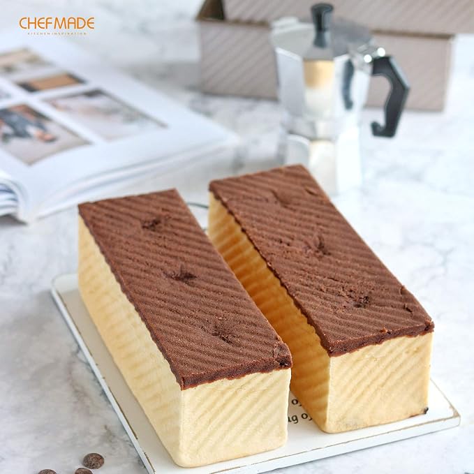CHEFMADE Mini Pullman Loaf Pan with Lid, 0.66Lb Dough Capacity Non-Stick Rectangle Corrugated Toast Box for Oven Baking 2.8" x 8.3"x 2.7"(Champagne Gold)