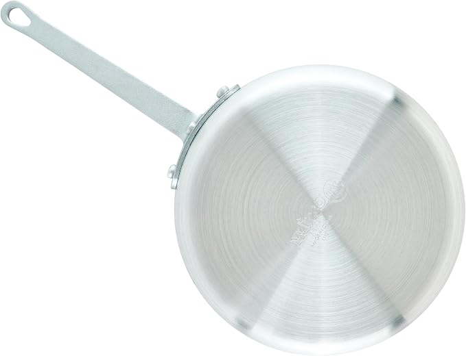 Winco 4 1/4 qt Heavy-Duty Tapered Aluminum Sauce Pan, 4.25 qt | Tapered sides, Heavy-duty, Riveted handle, Hanging hole, Great for Cooking and Food Preparation