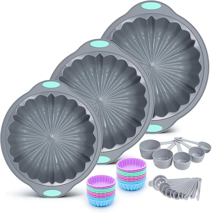 44 Pieces Silicone Round Cake Pans Set, 3 Sizes Silicone Fluted Cake Pan Set with Reusable Baking Cups, Food Grade Baking Molds for Brownie, Bread, Muffin, Light Grey