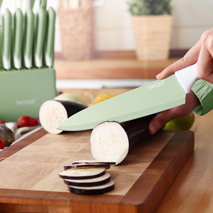 hecef 15 Pieces Green Kitchen Knife Set, Built-in Sharpening Wooden Block | Dishwasher Safe, High Carbon Stainless Steel, Includes Steak Knives & Kitchen Scissors