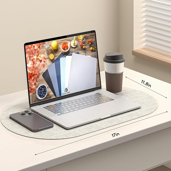 DOLOPL Oval Placemats Set of 6, Gray Faux Leather Table Place Mats | Reversible, Wipeable & Washable, Heat Resistant, Waterproof, 17"x11.8", Modern Neutral Style for Kitchen, Dining Table