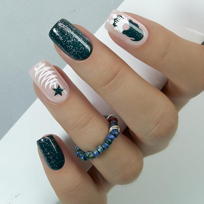 CurvLife Square Square Press On Nails, Green Christmas Green,Soft Gel | 32PCS, 16 Sizes, Salon-Quality Natural Fake Nails, Curved Fit, 7-14 Day Glue-On Wear, Reusable Stick-On Nails, Press-On Kit