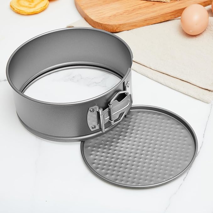 Funnymoom 4 Pcs 6 Inch Non Stick Springform Pan with Removable Bottom Carbon Steel Round Springform Cheesecake Pan with Stainless Steel Spring Buckles for Baking Kitchens Restaurant(Gray)