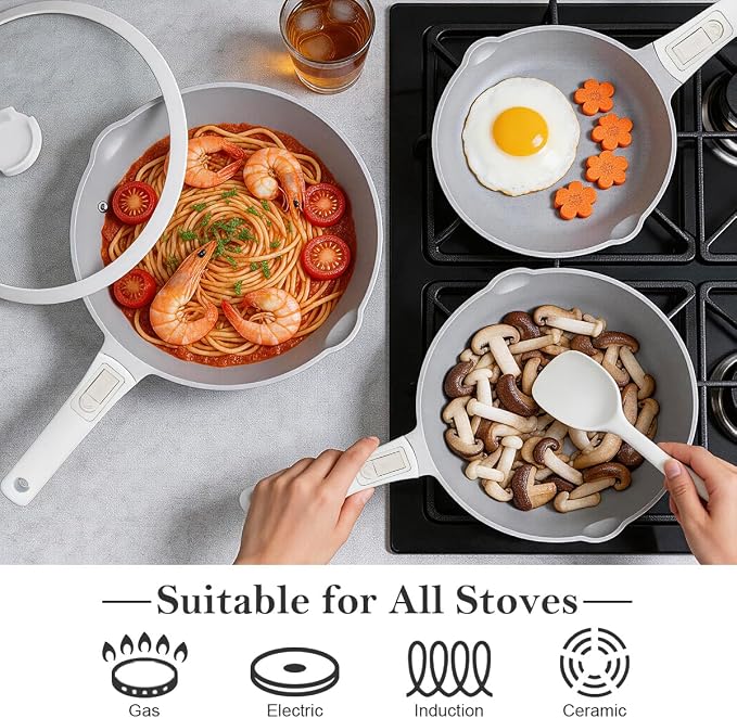 AIKENBBKK Small Egg Frying Pan Nonstick, 8 Inch Ceramic Skillet, Non Stick Omelette Pan, Non Toxic Pans for Cooking, Induction Cookware, Compatible with All Stoves, Detachable Handle, Oven Safe, White