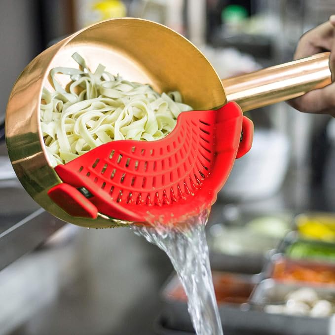 AUOON Clip On Strainer for Pots, Standard 8.86 x 3.55 in, Red | Food-grade Silicone, Fits Pots Pans Bowls, Dishwasher Safe, for Pasta Noodles Vegetable Fruits, Space-saving Kitchen Gadget