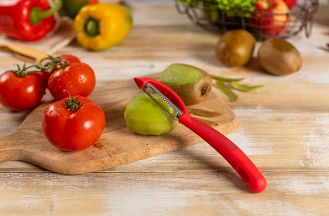 Kuhn Rikon Serrated Piranha “Swivel” Peeler 7.25” Red