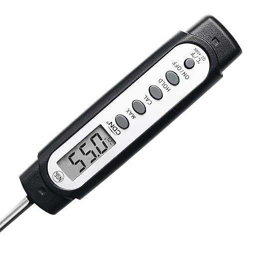 CDN ProAccurate® Waterproof Digital Thermometer with Protective Sheath, Easy to Read Display, 2.75" Stem with Thin Tip, Black/White (Q2-450X)