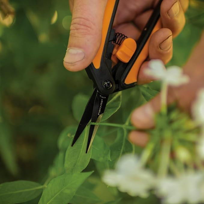 Fiskars 6" Non-Stick Pruning Snips, Resin-Resistant Garden Scissors, 2-Pack