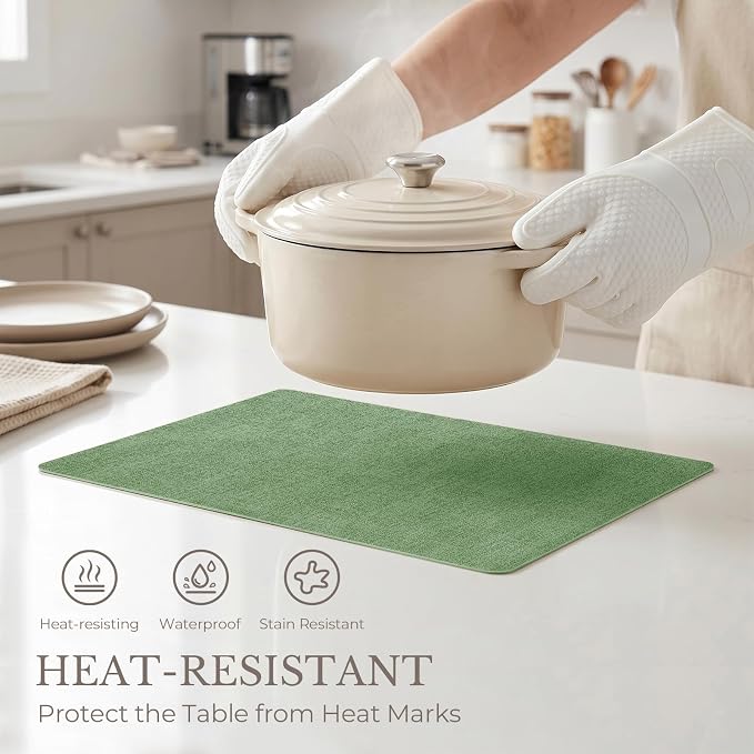 Romanstile Vinyl Placemats Set of 6-12 X 17 Inch - Faux Leather 100% Waterproof Wipeable Anti Slip Place Mats, Heat Resistant Reversible PU Table Mats for Kitchen Dining Party Outdoor, Dark Green