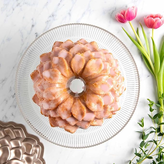 Nordic Ware Blossom Bundt Pan ,Toffee