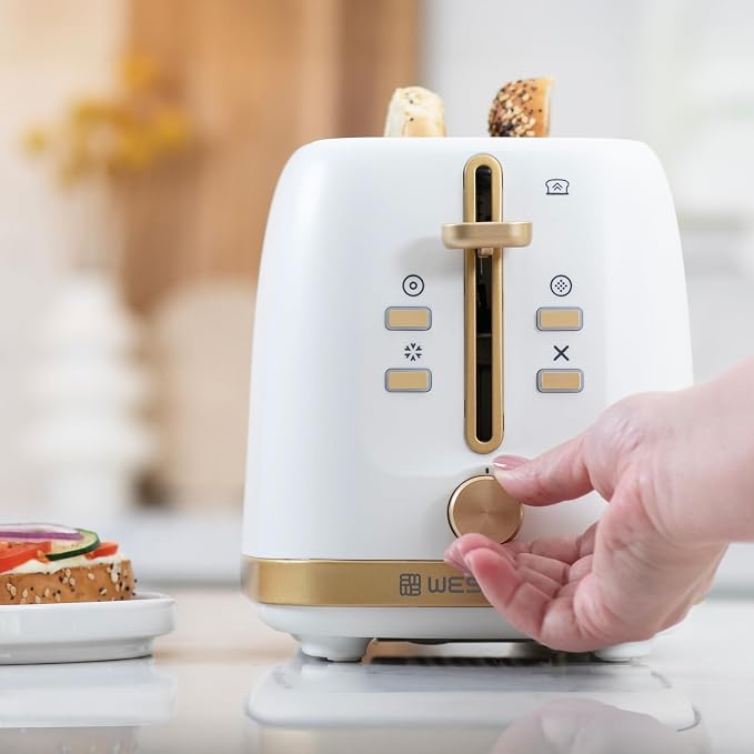 West Bend Timeless 2-Slice Toaster with 7 Browning Levels, Bagel/Waffle/Defrost Settings, High-Lift Lever, Anti-Jam, Easy-Clean Crumb Tray, 2-Slice, White/Gold