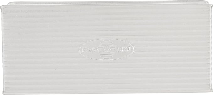 USA Pan Bakeware Pullman Loaf Pan With Cover, 9 x 4 inch, Nonstick & Quick Release Coating, Made in the USA from Aluminized Steel