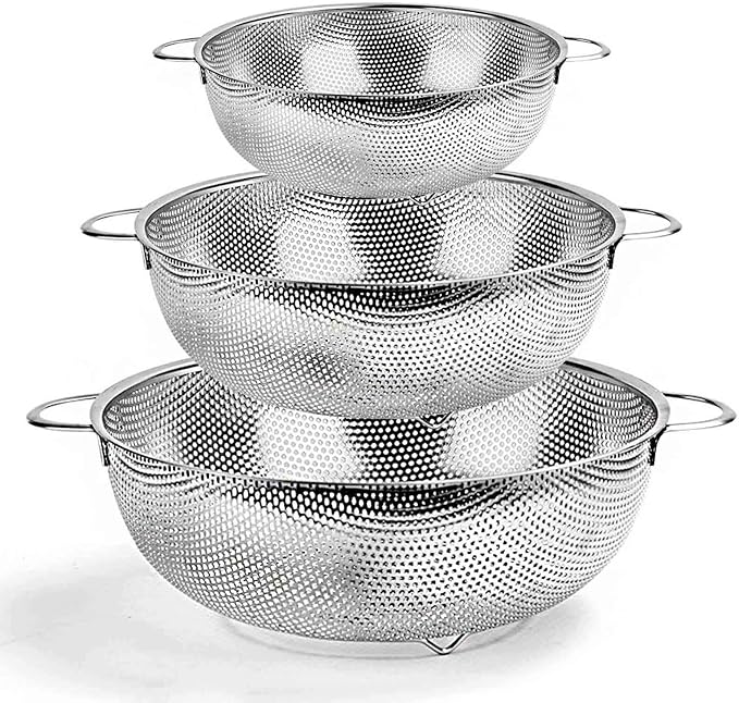 TeamFar Colander Set of 3, Stainless Steel Perforated Colander Strainer | Metal Food Strainer for Draining/Washing/Rinsing Pasta Vegetables Fruits, Healthy, Sturdy & Dishwasher Safe - 1/3/5 Quart