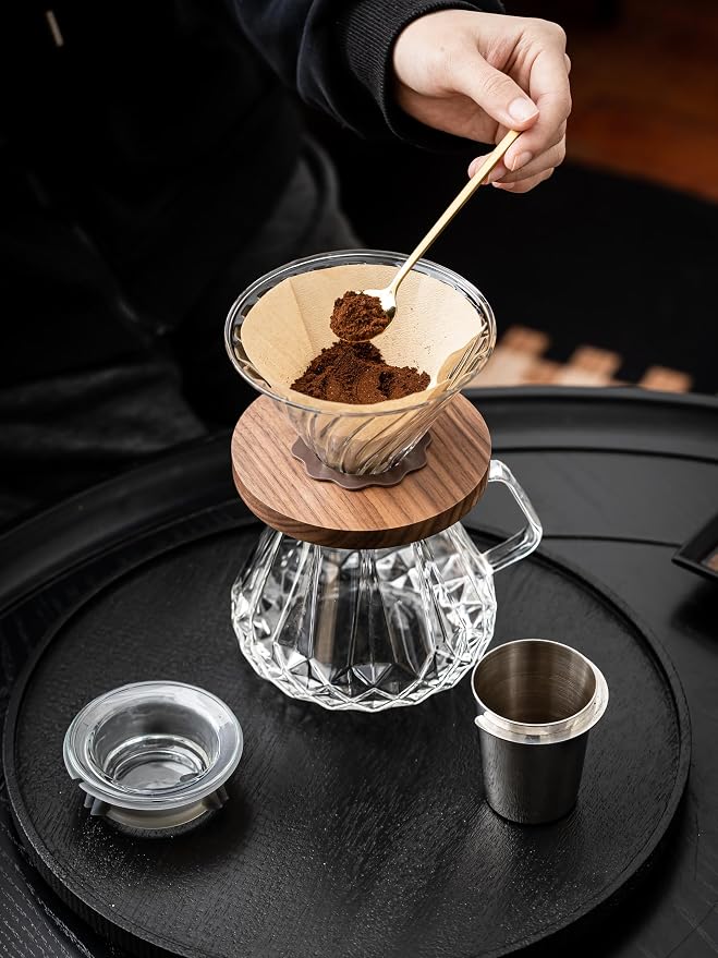 Pour Over Coffee Maker 24 oz/700 ml, Pour Over Coffee Dripper with 40 Filters, Borosilicate Glass Carafe, Walnut Handle, Lid, Clear, For Home Café Camping (24 OZ/700 ML)