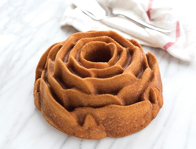 Nordic Ware Rose Bundt, 10 Cup, Toffee