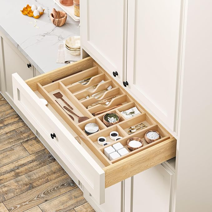 Clikuutory Natural Birch Wood Utensil Drawer Insert Organizer with 15 Compartments, Space-Saving Sturdy Drop-In Cutlery Divider Tray, Kitchen Cabinet Storage for Silverware, Spoons, Forks and Knives