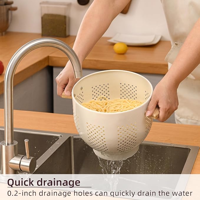 Metal Colander with Wood Handle and Stable Base, Powder Coated Steel Kitchen Strainer Basket for Draining Pasta, Vegetable and fruit (7quart,Cream)