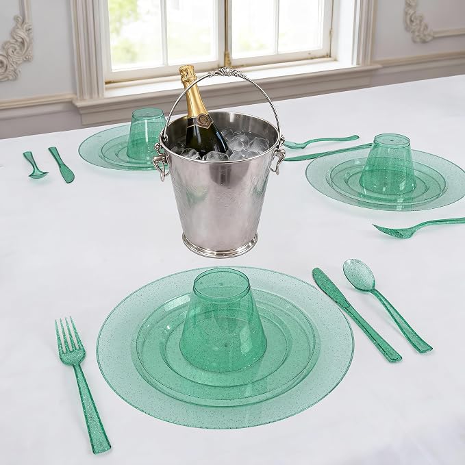 DaYammi 210PCS Green Glitter Plastic Dinnerware Set for 30 Guests, Fancy Disposable Plates for Party, Include: 30 Dinner Plates, 30 Dessert Plates, 30 Pre Rolled Napkins and 30 Cups