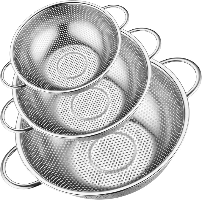 Leonyo Stainless Steel Colanders and Strainer Set, 3 Pack(1-3-5Quart) | Non-Toxic Metal Strainers and Colanders, Micro-Perforated Colander for Kitchen Draining Rinsing Steaming,Dishwasher Safe