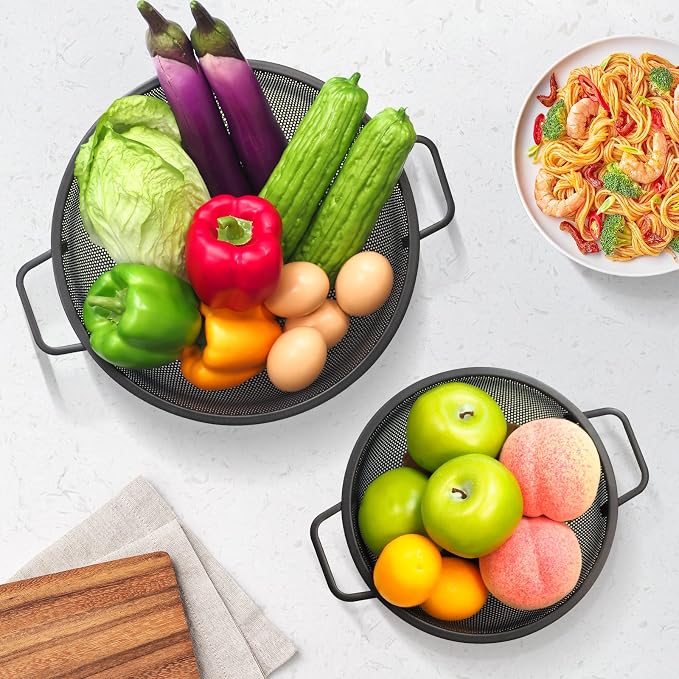 Black Colander for Kitchen, 5QT, Stainless Steel Pasta Strainer with Handle, Pasta Strainer for Fruits Vegetables Cooking Food, Dishwasher Safe