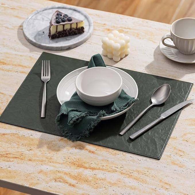 Baroyal Faux Leather Placemats Set of 4 Vinyl Washable Wipeable Table Mats for Kitchen Dining Table Heat Resistant Waterproof Indoor/Outdoor Placemats Non-Slip Easy Clean Place Mats (Olive Green)