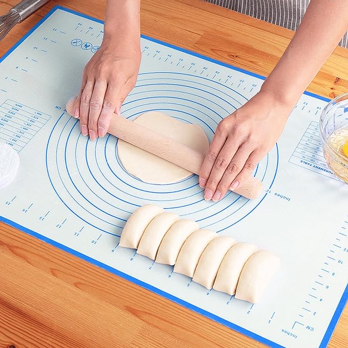 Silicone Baking Mat，Non Stick Rolling Dough with Measurements for Pie Pizza Cookies Fondant Making，Extra Thick Non Slip Silicone Pastry Mat (Blue, L-16"×24")