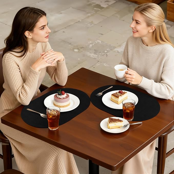 Placemats Set of 8, 11.8 x 17 Inch, Black | Heat Resistant Oval Faux Leather Place Mats, Waterproof Wipeable Reversible PU Placemat, Indoor & Outdoor